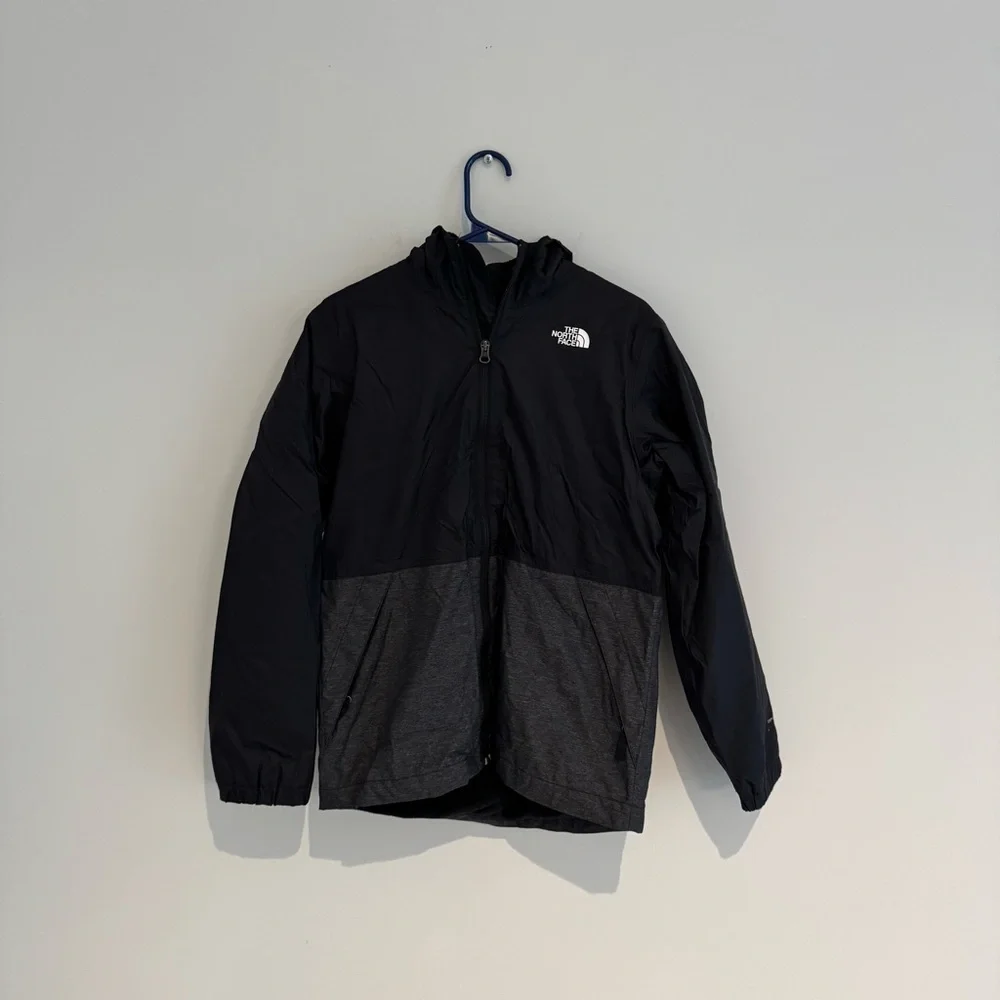 The North Face Warm Raincoat Black & Grey Youth XL (Like a Size Small) Like New